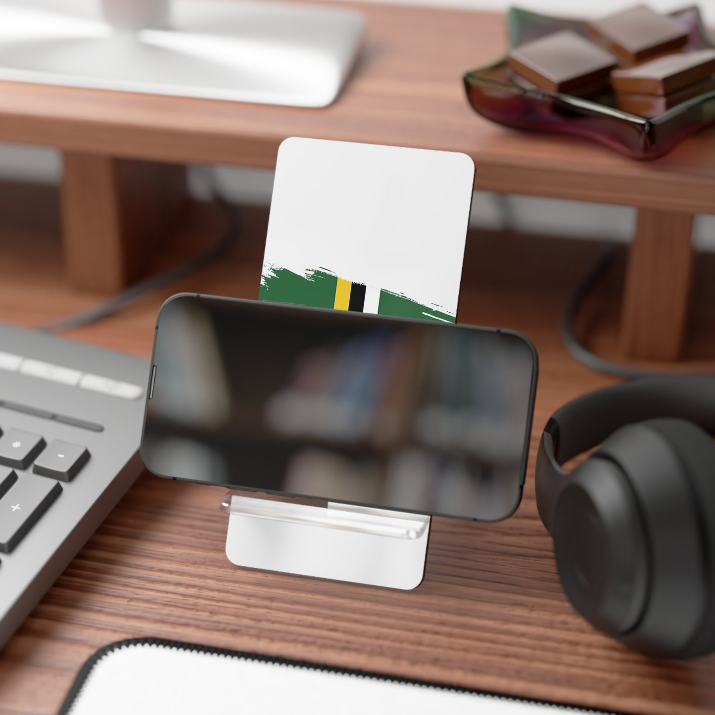 Mobile Display Stand - Dominica