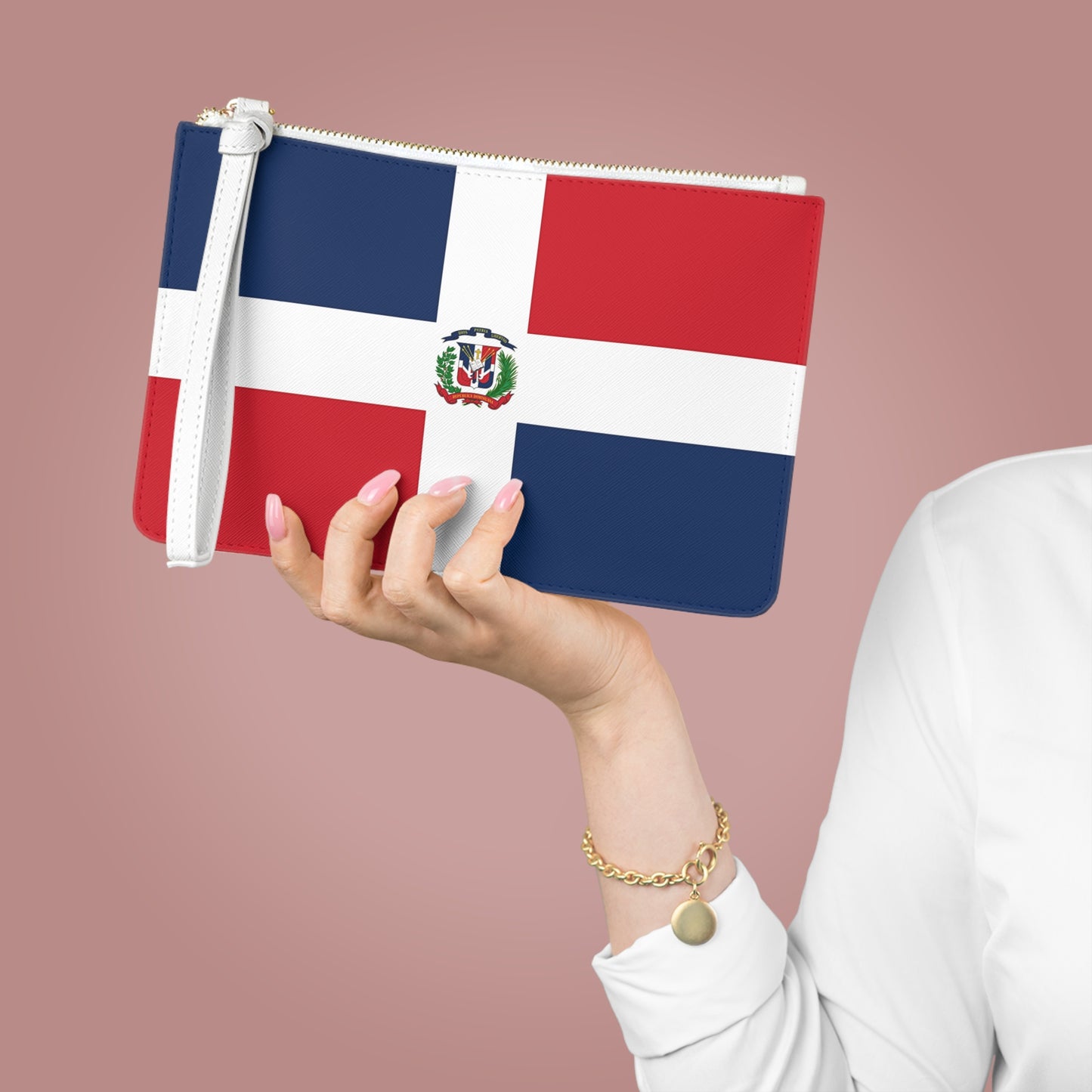 Loop Clutch - Dominican Republic